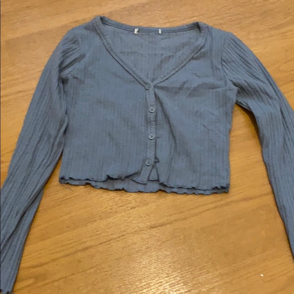 Grayish blue top
